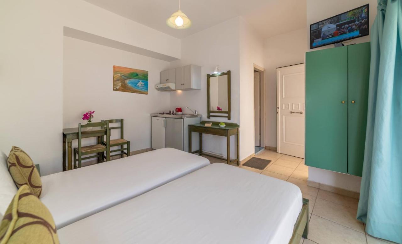 Akti Galinis Aparthotel Каливес Екстериор снимка